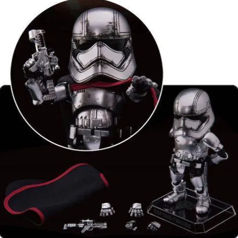 Beast Kingdom Star Wars: The Force Awakens - Captain Phasma - Egg Attack Action Figure