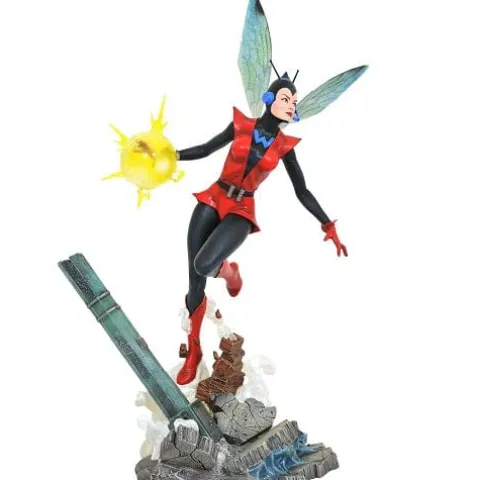 Diamond Select Marvel Gallery Comic Wasp PVC Statue
