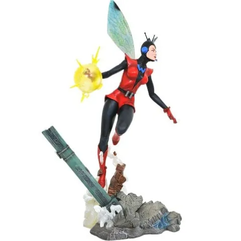 Diamond Select Marvel Gallery Comic Wasp PVC Statue