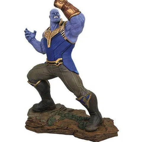 Diamond Select Marvel Milestones Avengers 3 Thanos Statue