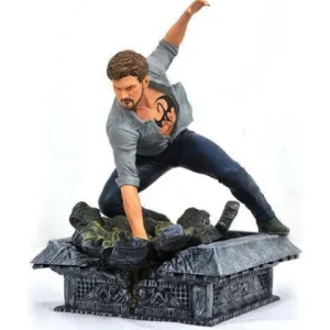 Diamond Select Marvel TV Gallery Netflix Defenders Iron Fist Statue