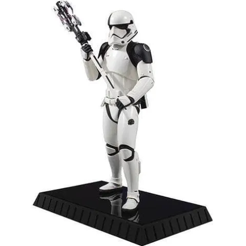 Gentle Giant Star Wars: Executioner Trooper - 1/6 Scale Statue - Limited Edition